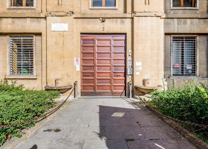Guesthost - Santa Maria Novella Cozy Flat