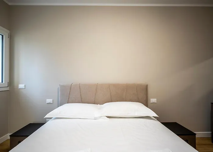 Residenza Novoli Prestige - Private Free Parking